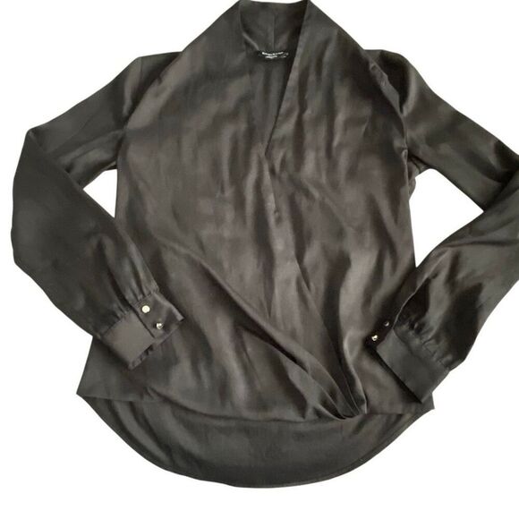 EUC Bebe Black Cross Front Surplice Long Sleeve Blouse - Size Small - Picture 7 of 9